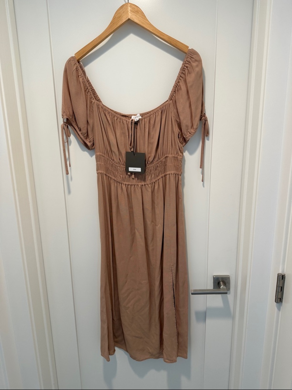 New with tags Lelis size large light brown dress with lined slip and side slit